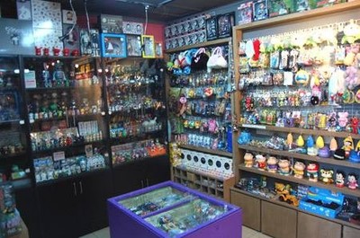 酷玩天下 街頭潮流玩具與創(chuàng)意家居用品的融合銷售之道
